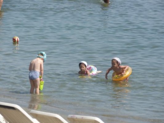 Minori daţi în urmărire, găsiţi la Perla - Mamaia